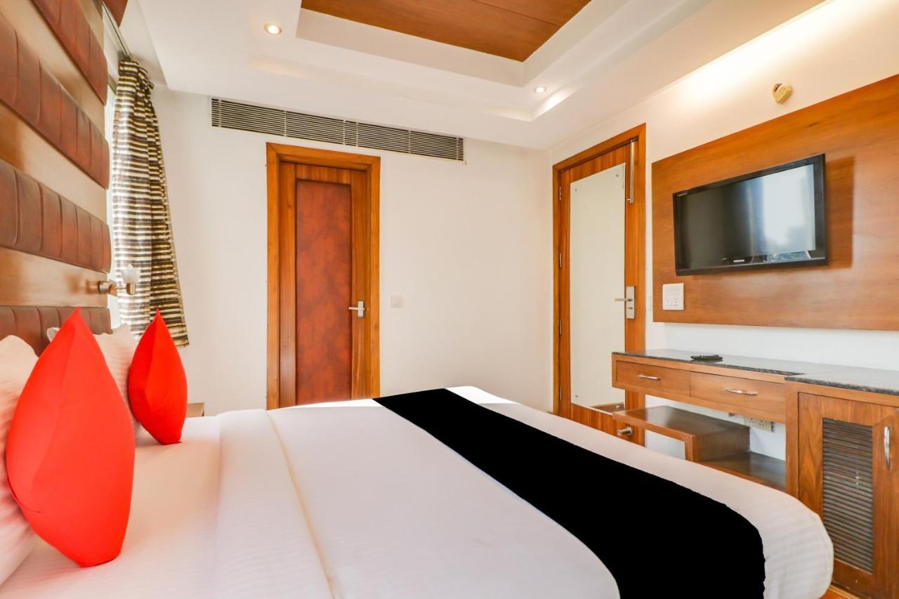Townhouse 939 Hotel Gagan Inn Near Satyam Inox Patel Nagar New Delhi Ngoại thất bức ảnh