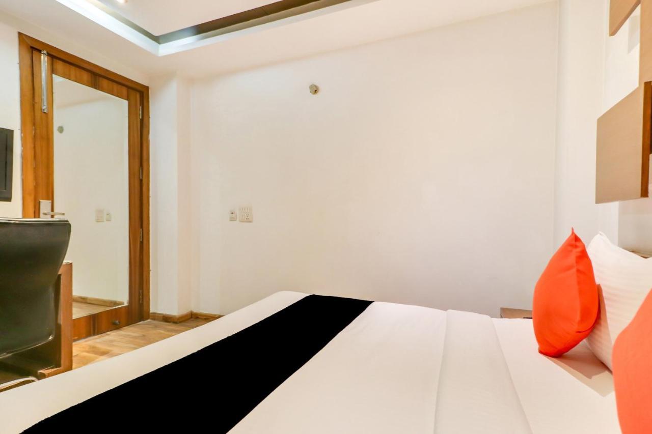 Townhouse 939 Hotel Gagan Inn Near Satyam Inox Patel Nagar New Delhi Ngoại thất bức ảnh