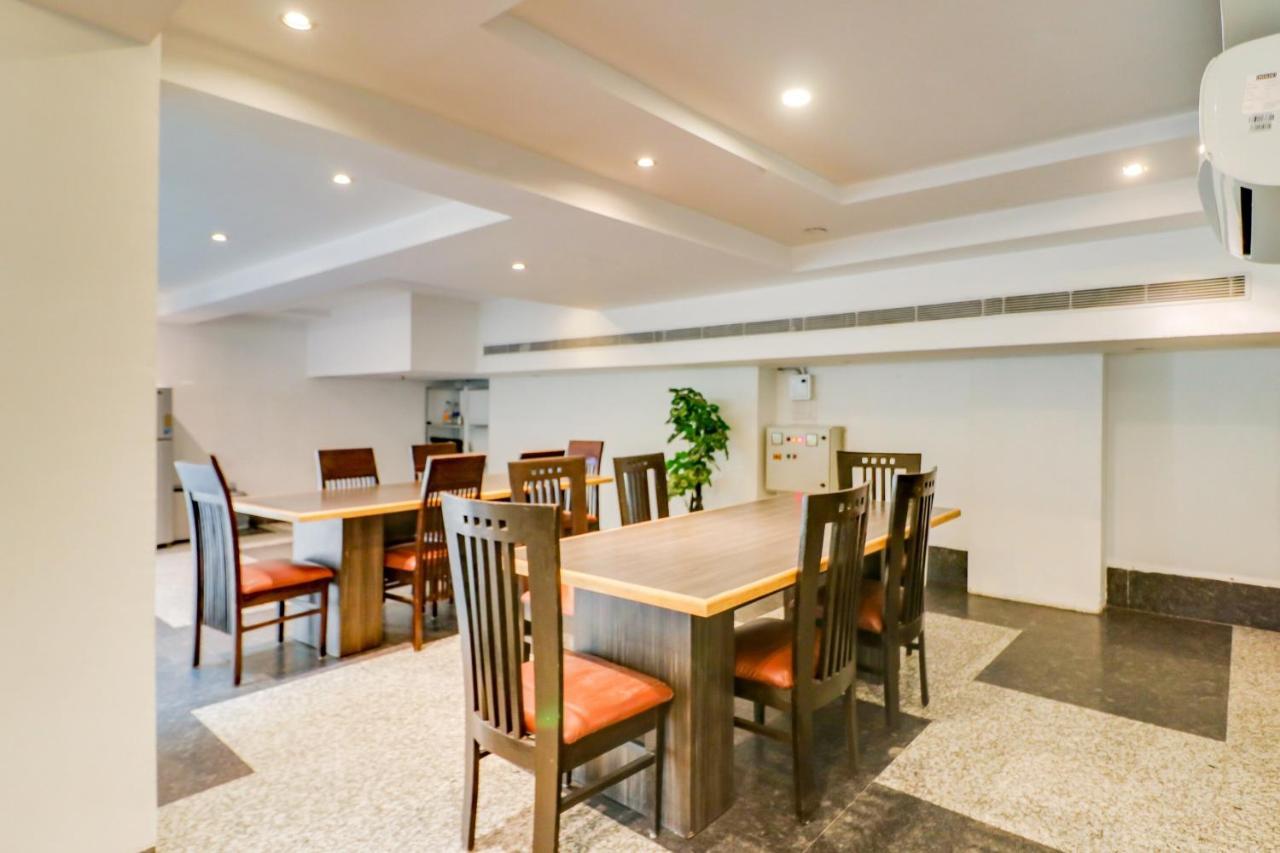 Townhouse 939 Hotel Gagan Inn Near Satyam Inox Patel Nagar New Delhi Ngoại thất bức ảnh