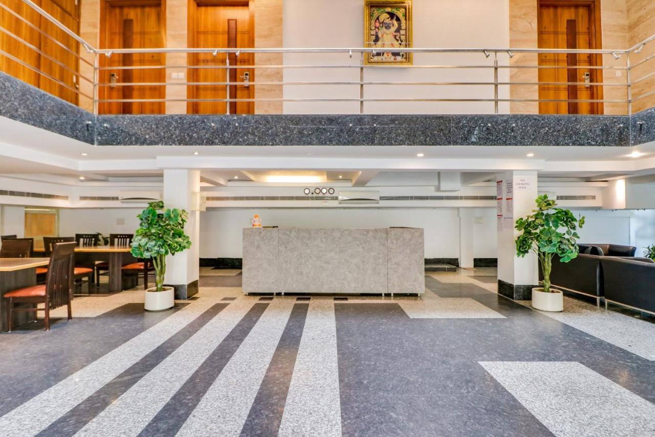 Townhouse 939 Hotel Gagan Inn Near Satyam Inox Patel Nagar New Delhi Ngoại thất bức ảnh