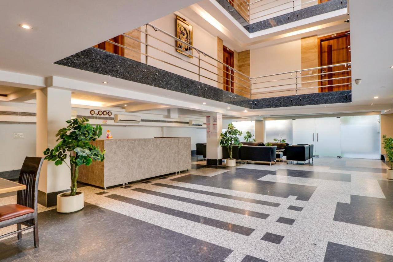 Townhouse 939 Hotel Gagan Inn Near Satyam Inox Patel Nagar New Delhi Ngoại thất bức ảnh
