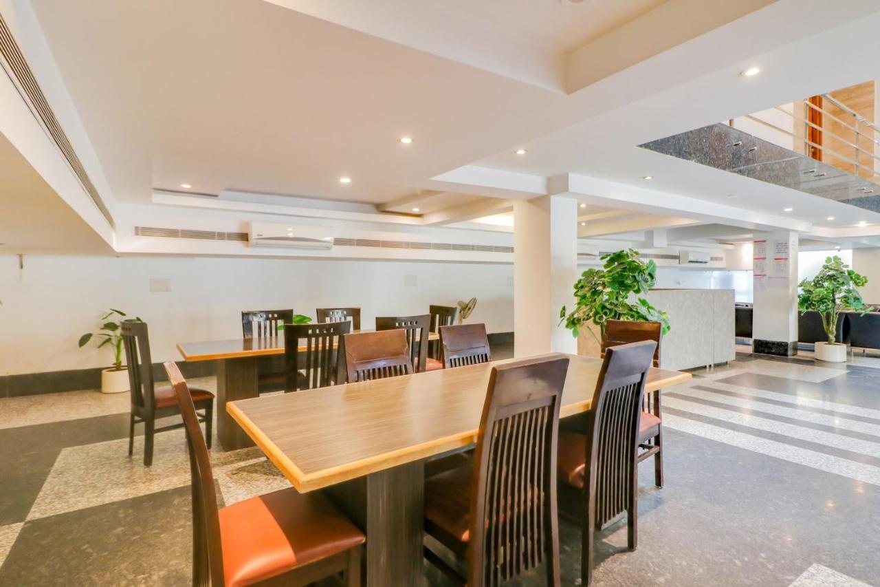 Townhouse 939 Hotel Gagan Inn Near Satyam Inox Patel Nagar New Delhi Ngoại thất bức ảnh